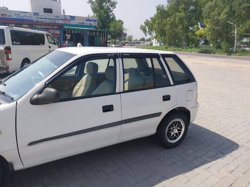 Suzuki Cultus VXR 2016 9