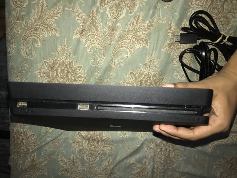 Ps4 Slim edition 500gb 3