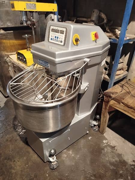 60 kg capacity dough spiral mixer machine imported 3 phase voltage 8