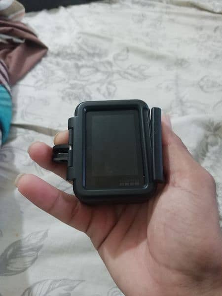 go pro hero 5 10/10 condition no use 5