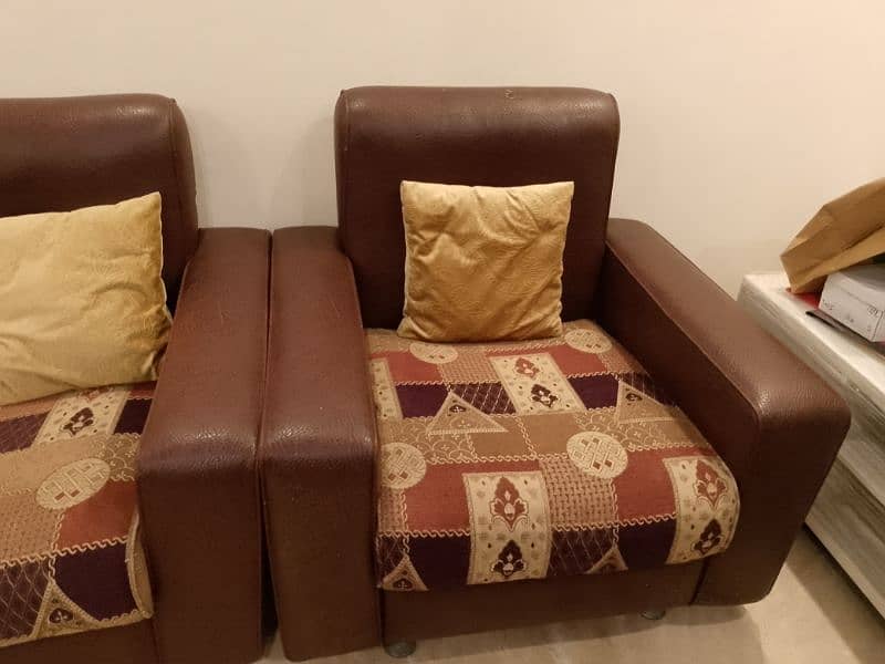 6 seater sofa set available for sale 3