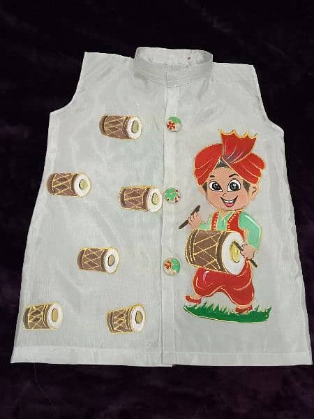 hand painted 0