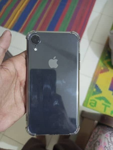 iPhone XR 64 gb 1