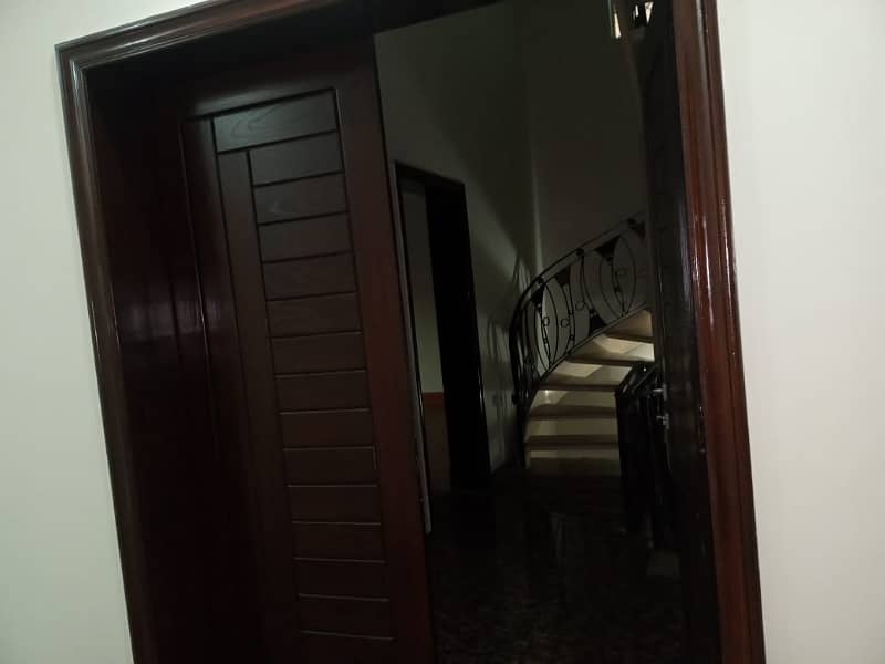 A Stunning House Is Up For Grabs In Faisal Town - Block A Lahore 6