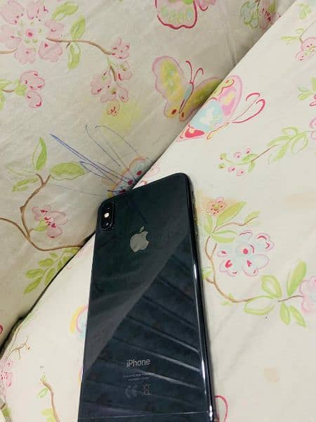 IPHONE XS MAX 256GB Non pta factory unlock 12