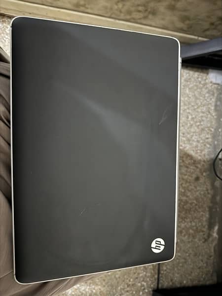 hp laptop almost new 2