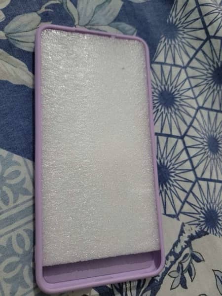 Brand New Samsung S21 FE Cover - (Never Used) 3