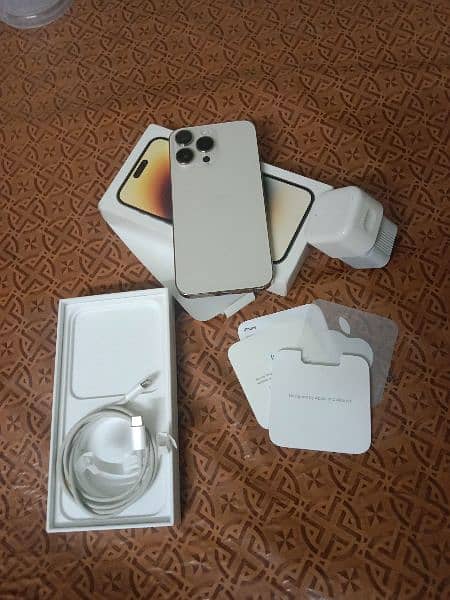 iPhone 14 pro max golden 128 gb LLA model 8