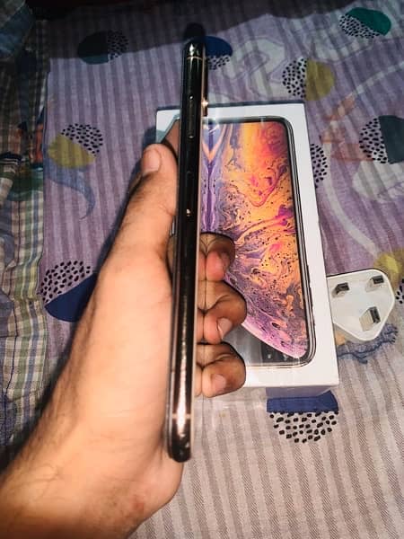 Iphone xs max (256) With box Exchange possible 3