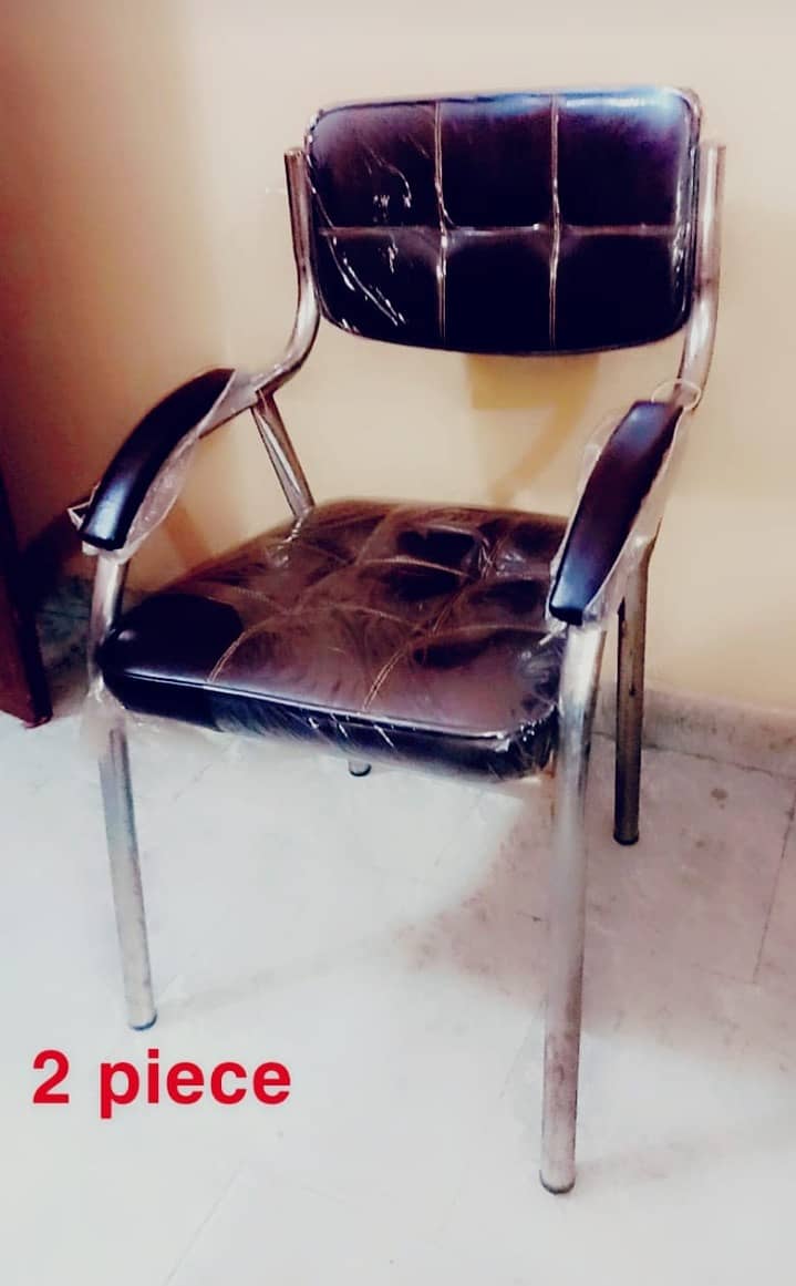 Office Table nd Chairs For Sale 10