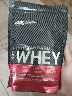 weight gainer and protein supplements