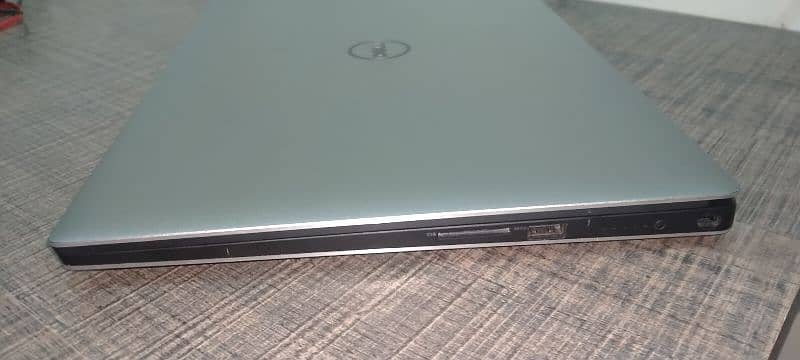 Dell Precision 5510 (9/10 condition) 3