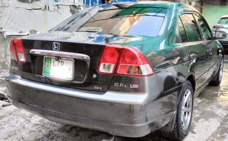 Honda Civic EXi 2005 1