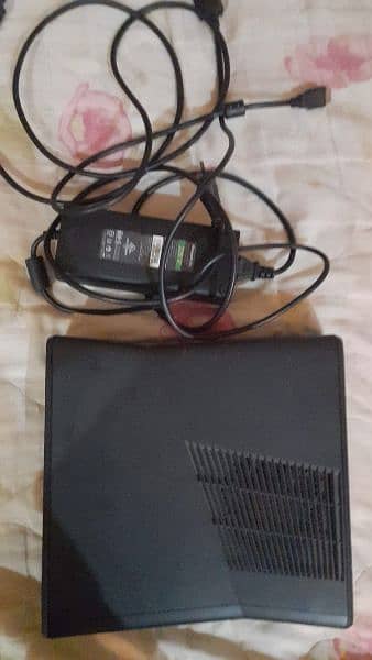 XBOX 360 SLIM 2