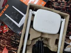 Tenda dual Antina Router 1 month used