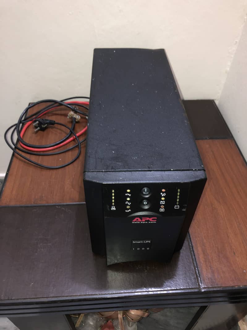 Apc smart 1000VA 670watt ups pure sign wave urgent sale 1