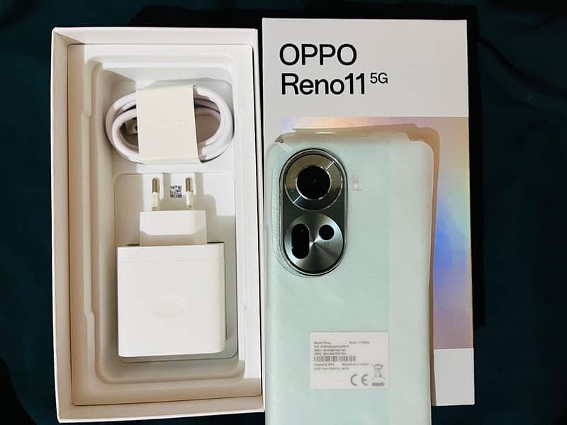 OPPO Reno 11 5G Color Wave Green 3