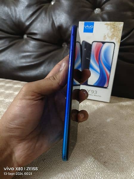 URGENTLY SALE MY VIVO Y93 (3GB+32GB) WITH BOX PTA OFFICIAL APPROVE 6