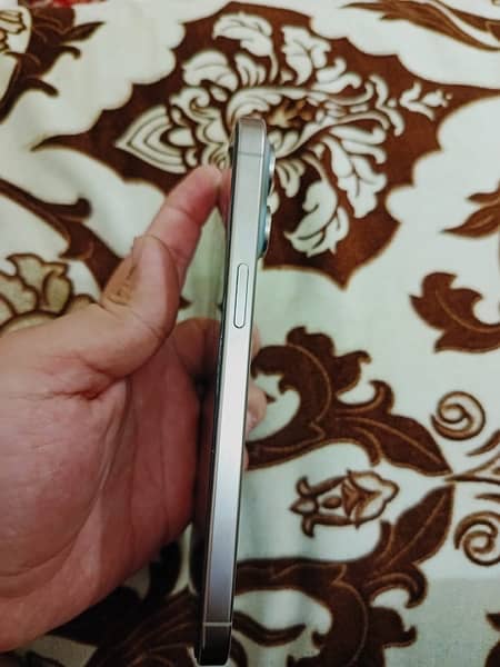 IPHONE 15 pro max 256 gb HK 3