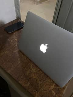 Macbook