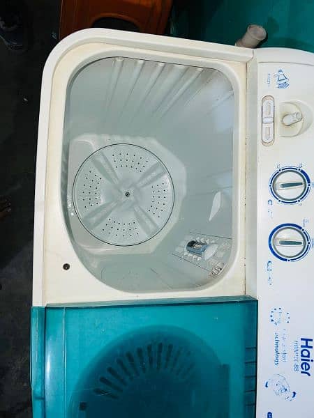 Haier washing machine  original condition contact 03010214297 3