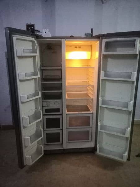 double door used refrigerator 1