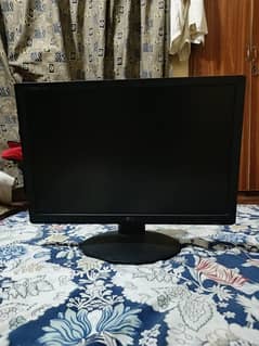 LG lcd 22 inch 7000 0