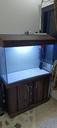 3 feet aquarium new condition