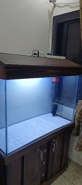 3 feet aquarium new condition 1