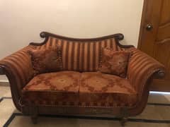 9 seater sofa set available