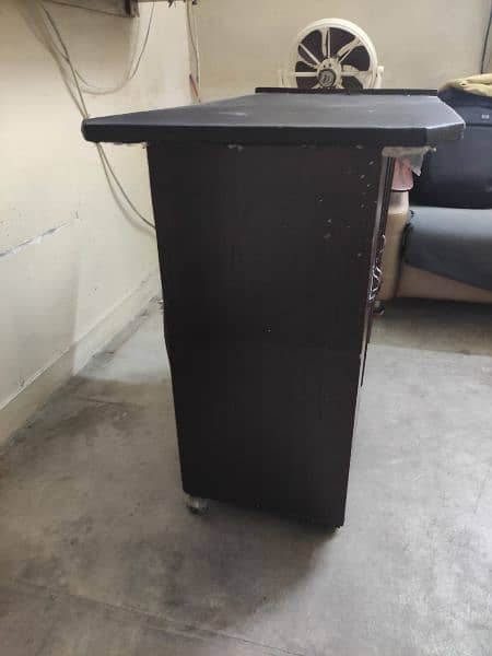 iron wooden stand Cabinet 1