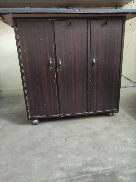 iron wooden stand Cabinet 3