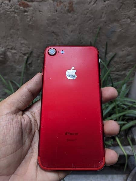 iPhone 7 128gb non PTA exchange possible 1