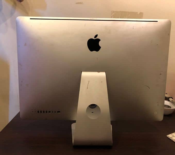 iMac (16-1TB) 1