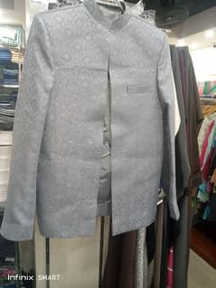 wedding coat great color 34 size. (small. mediuam)