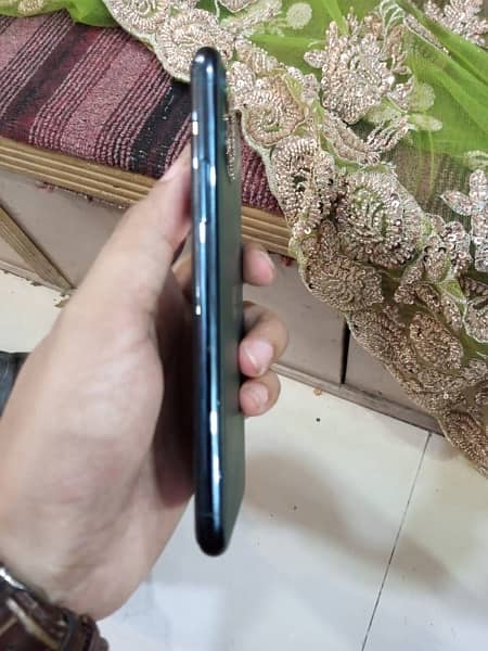 Iphone 11 pro  Non-PTA Total Genuine  64GB 5