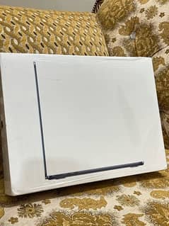 Apple Macbook Air M3 2024