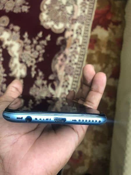 Infinix hot 10 mobile for urgent sale 0