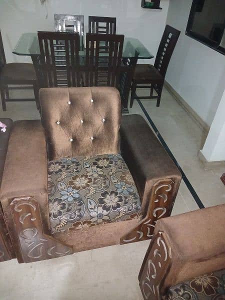 7 seater Sofa Set For Sale Urgently 2