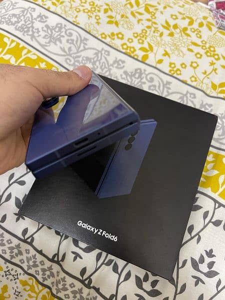 Samsung Z Fold 6 12/256 PTA APPROVED 3