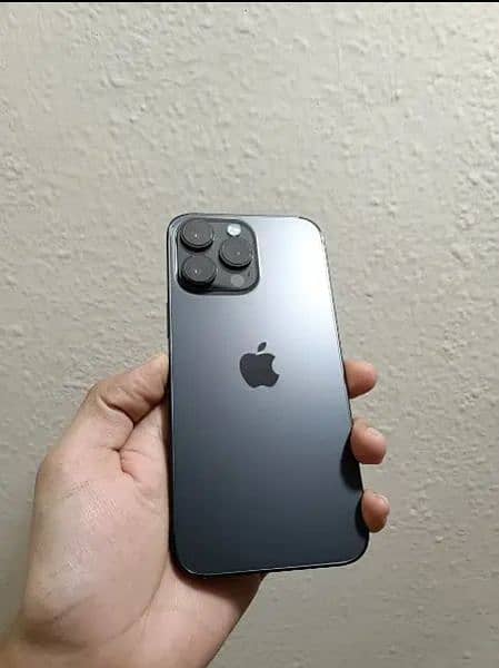 iPhone 14 Pro Max 0