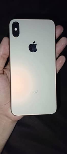 I phone  xs max 1