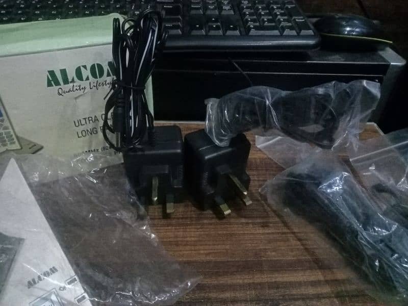 alcom cordless phone with box and accessories 4