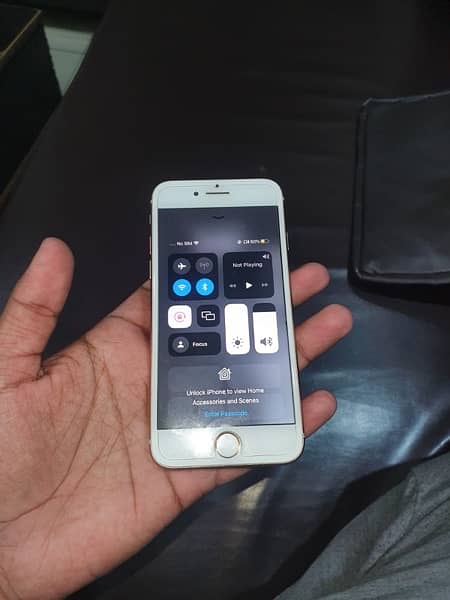 IPhone 8 64 gb Non pta, factory unlock 5