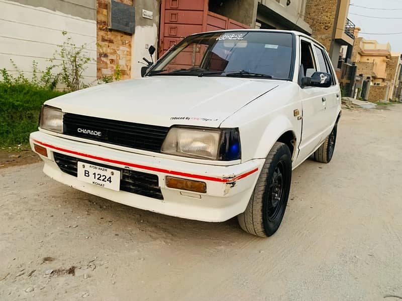 Daihatsu Charade 1986 0