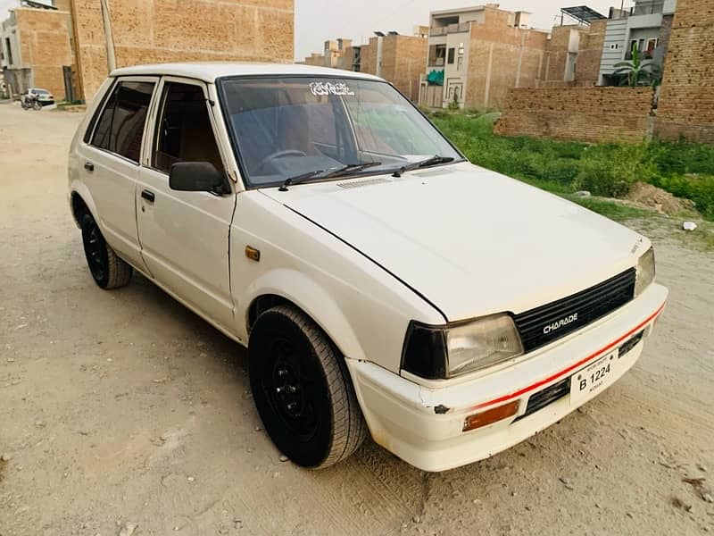 Daihatsu Charade 1986 2