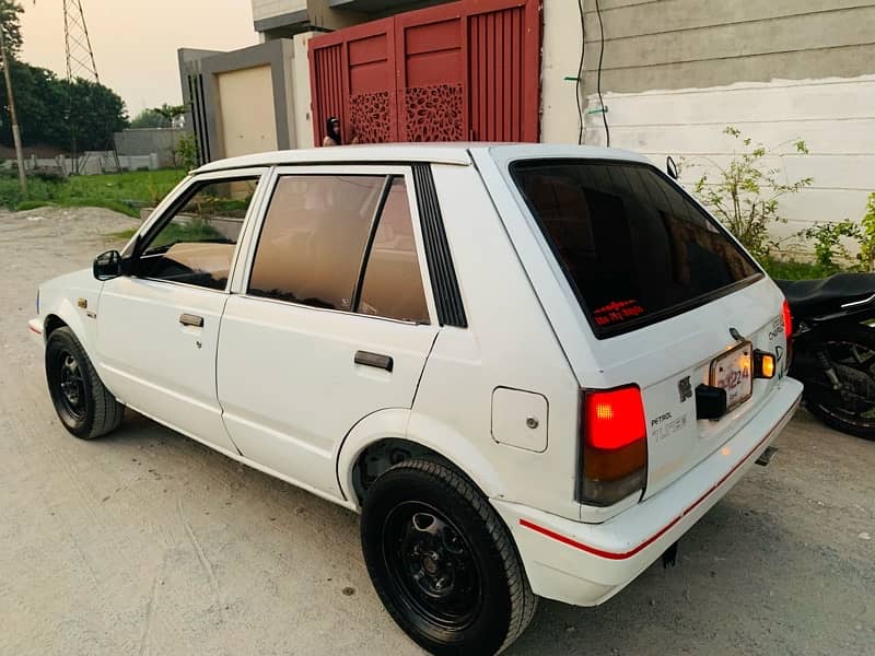 Daihatsu Charade 1986 4