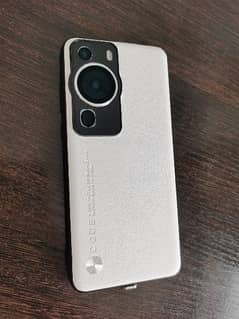 Huawei P60 Pro Case / Cover & Camera Protection