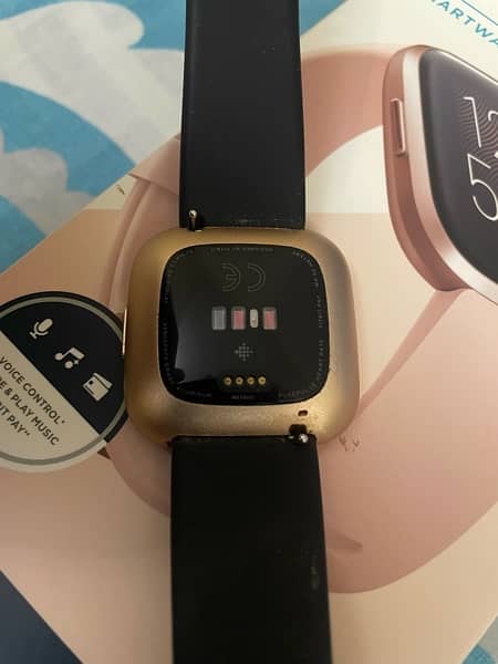 fitbit versa 2 4