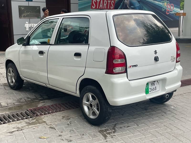 Suzuki Alto 2011 ,Auto gair, 660cc ,almost genuine 4